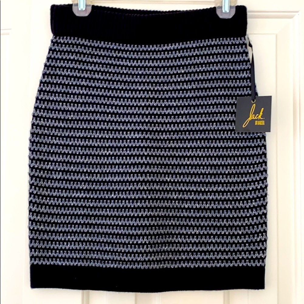 JACK BB Dakota skirt. Stretch w/ nice fit😎